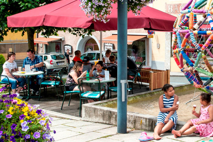 Café mit Sonnenterrasse in Radstadt - Bäckerei Kirchgasser